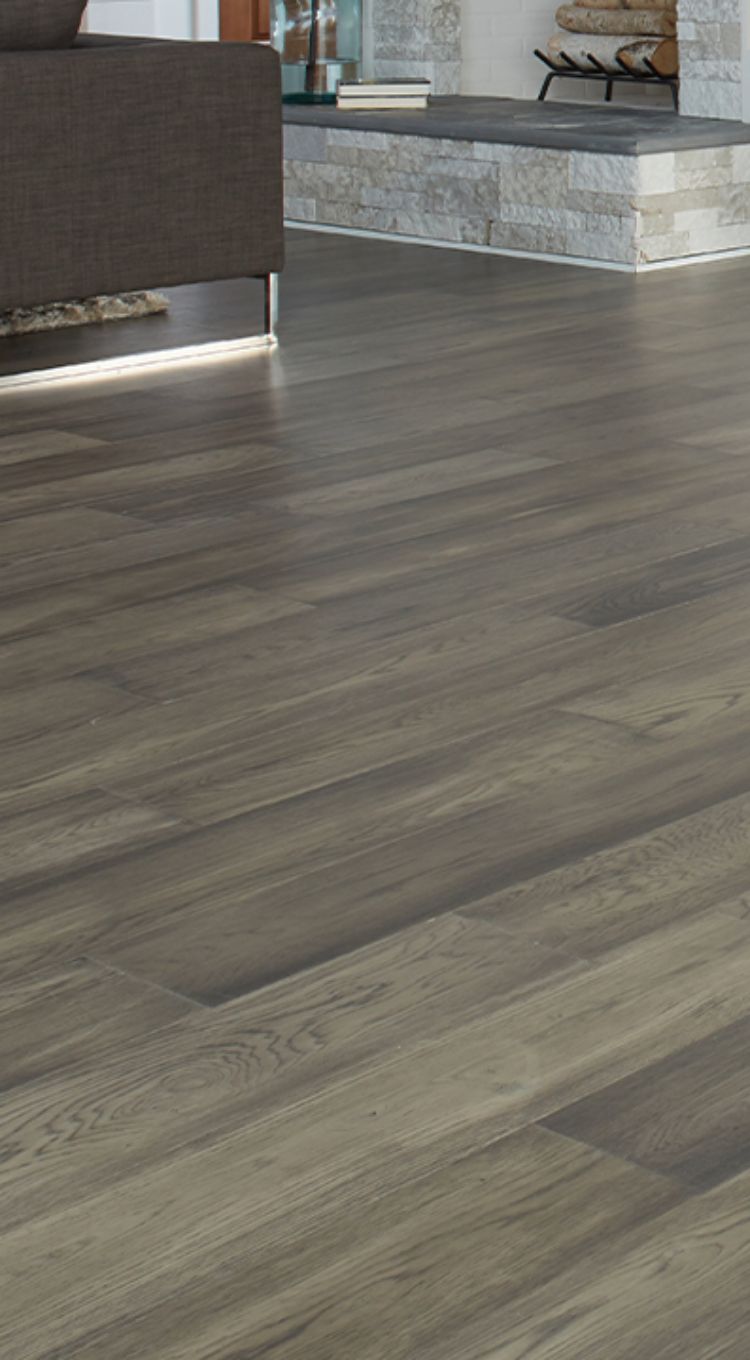 Shade variation hardwood flooring